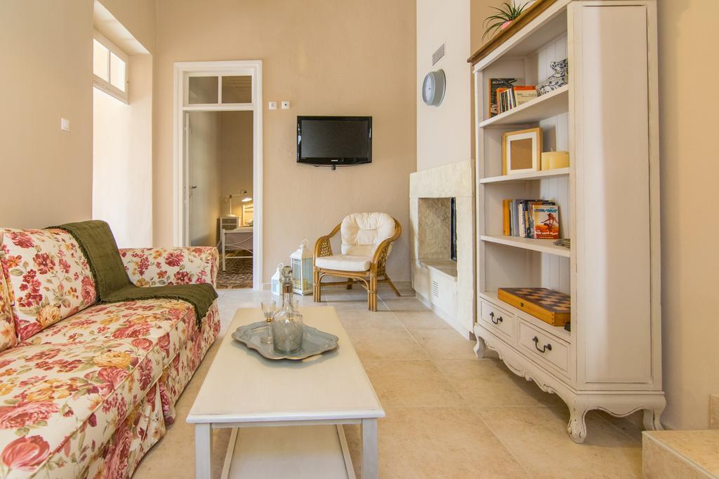 Rena'S House Villa Spílion Екстериор снимка